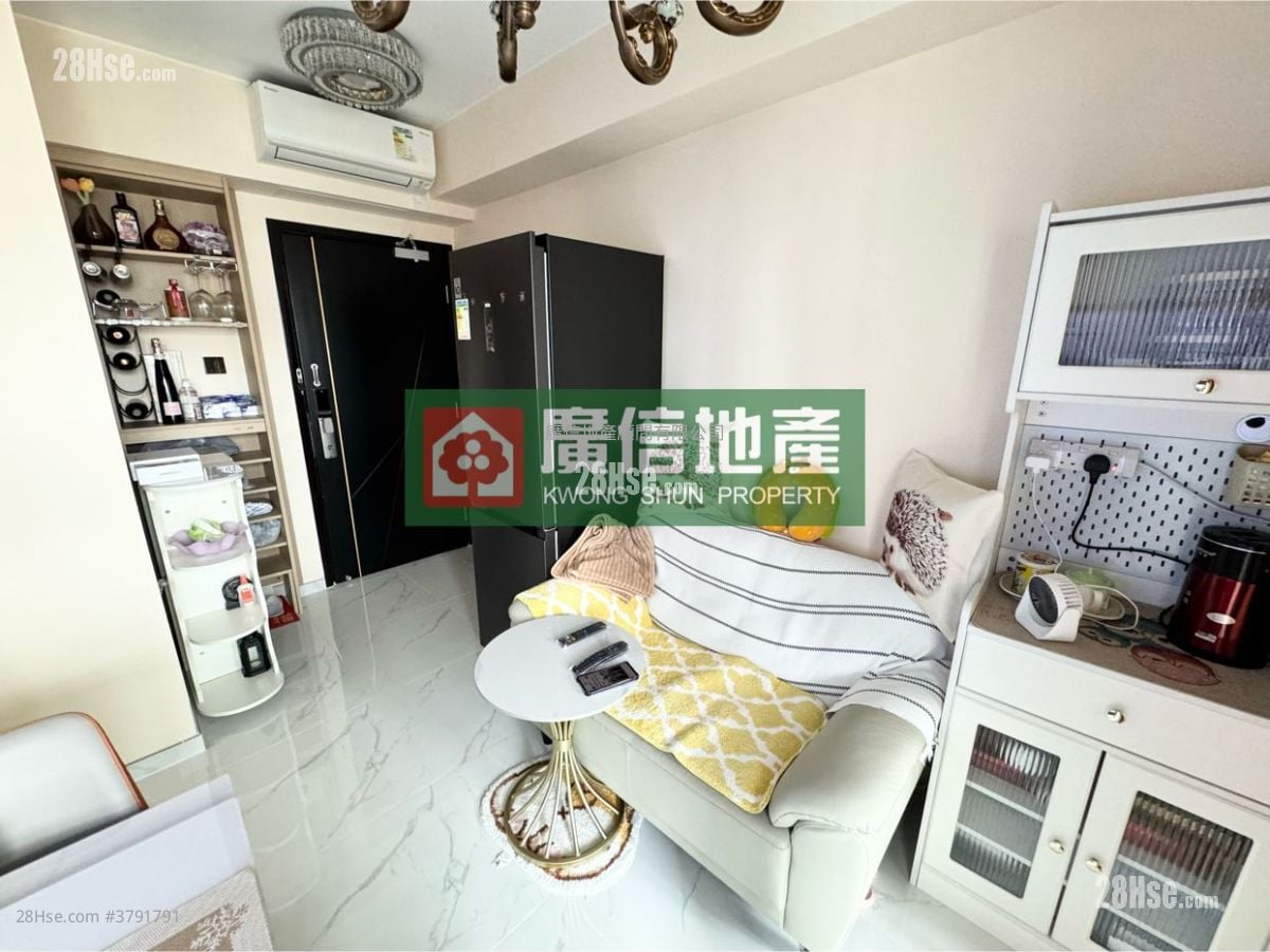 Fortune Court Sell 2 Bedrooms , 1 Bathroom 324 ft²