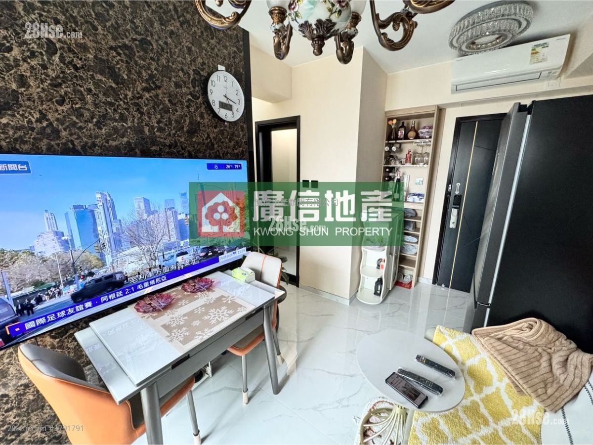 Fortune Court Sell 2 Bedrooms , 1 Bathroom 324 ft²