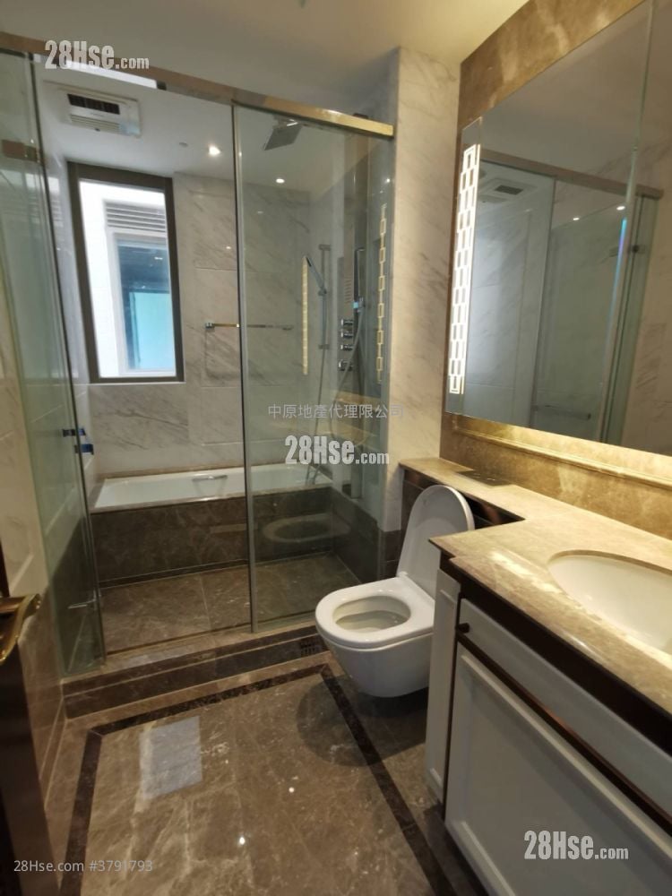 逸珑湾 售盘 4 房 3,649 平方尺