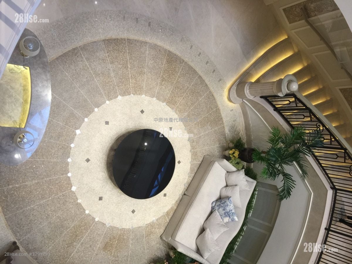 逸珑湾 售盘 4 房 3,649 平方尺