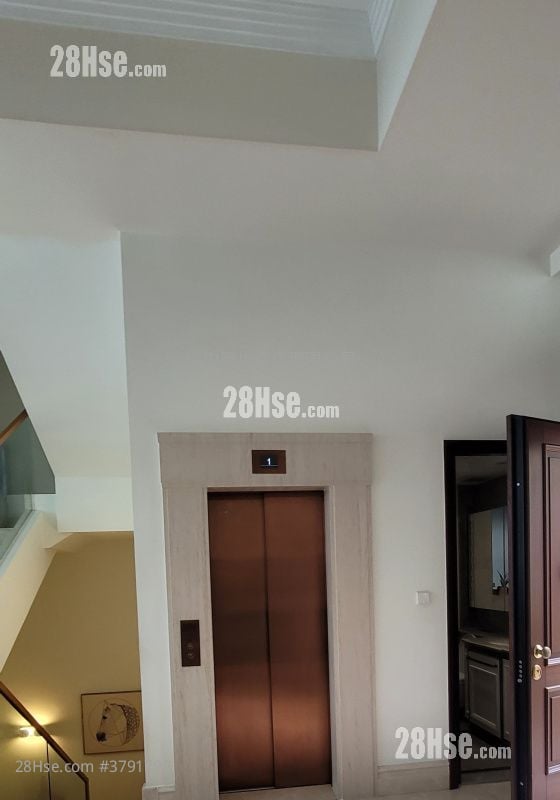 逸珑湾 售盘 4 房 3,649 平方尺