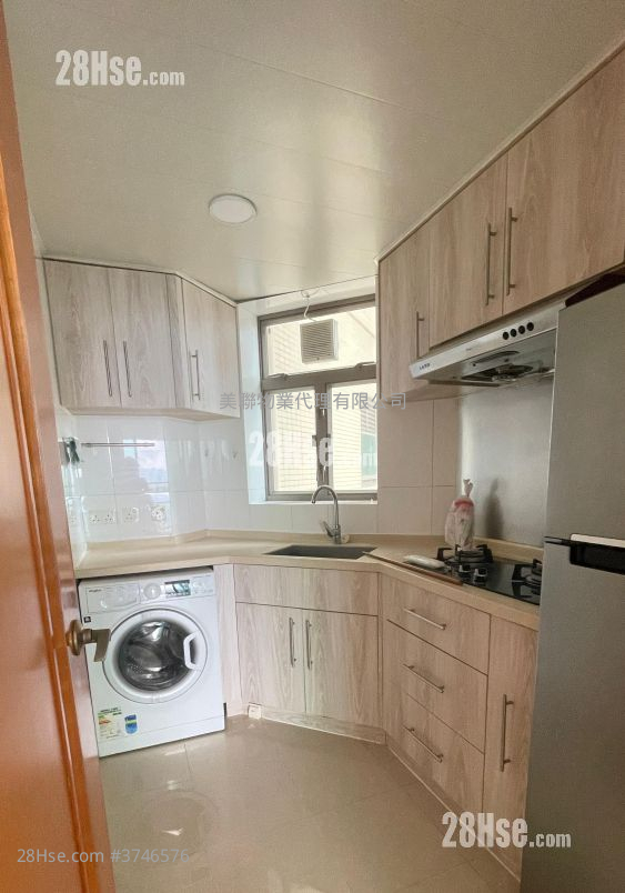 君傲湾 售盘 3 房 , 2 浴室 621 平方尺