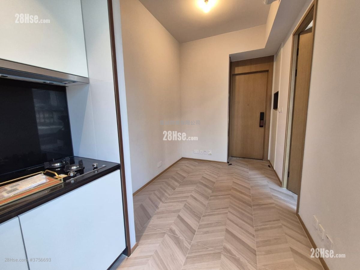 南首 售盘 1 房 , 1 浴室 262 平方尺