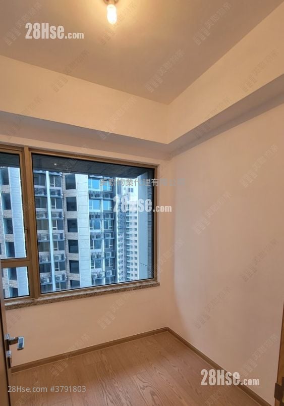 Seaside Sonata Sell 2 Bedrooms , 1 Bathroom 503 ft²