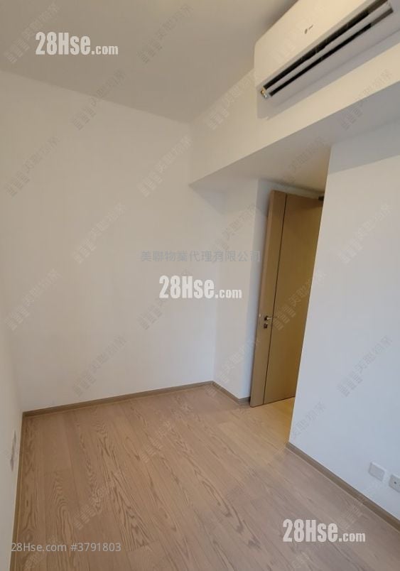 Seaside Sonata Sell 2 Bedrooms , 1 Bathroom 503 ft²