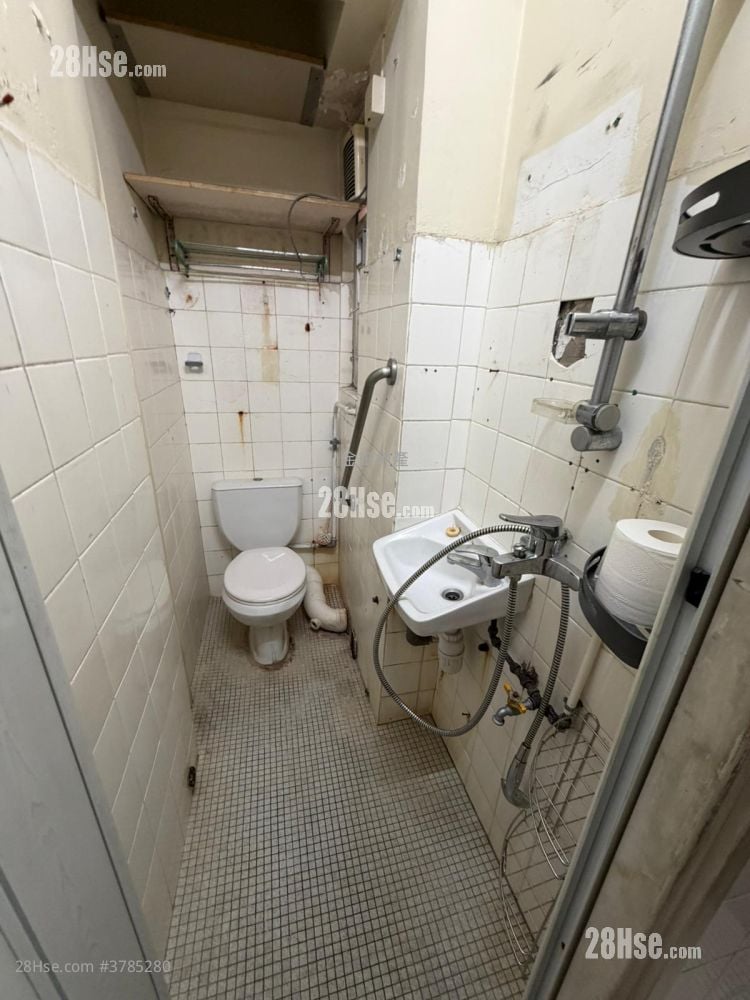 永德大厦 售盘 2 房 , 1 浴室 374 平方尺