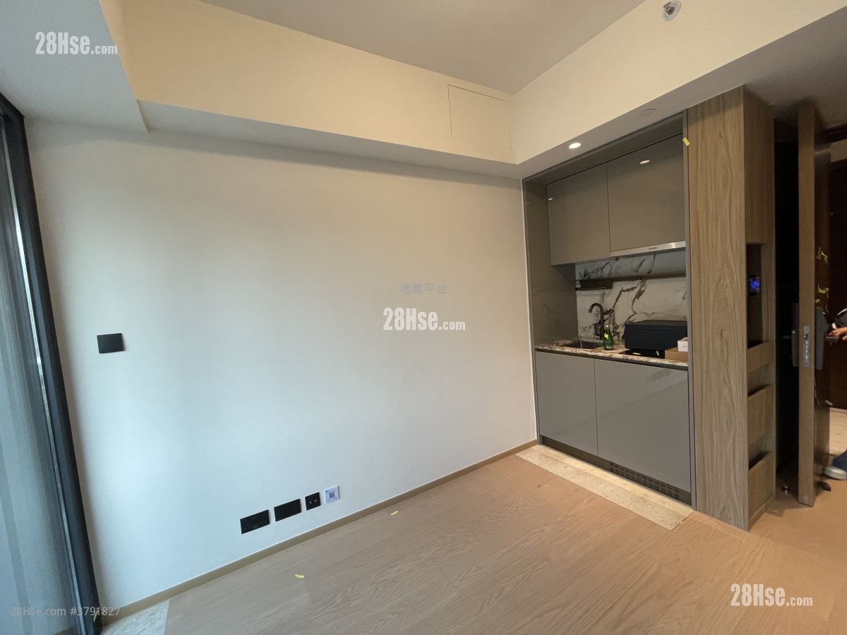 Topside Residence Rental 1 Bedroom , 1 Bathroom 272 ft²