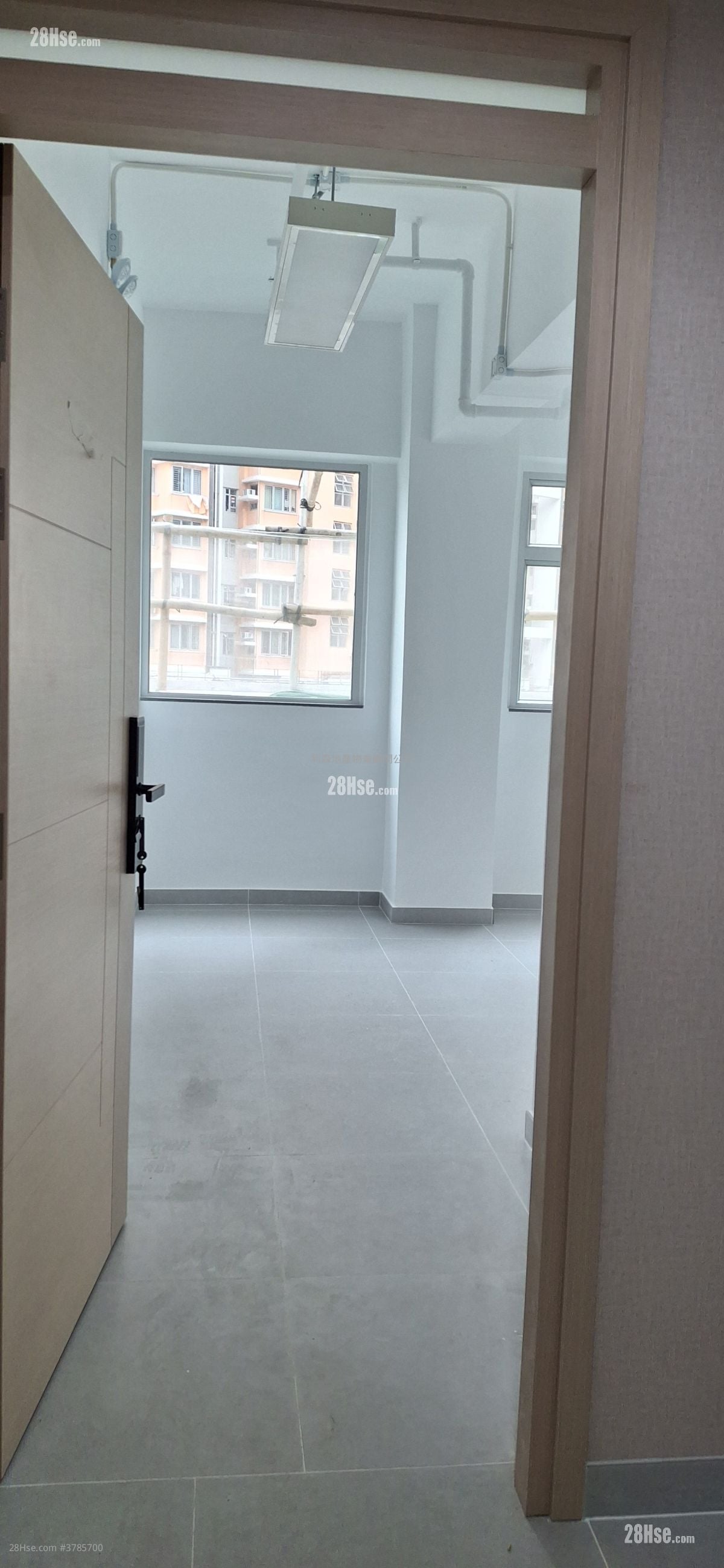 Wong King Industrial Building Rental