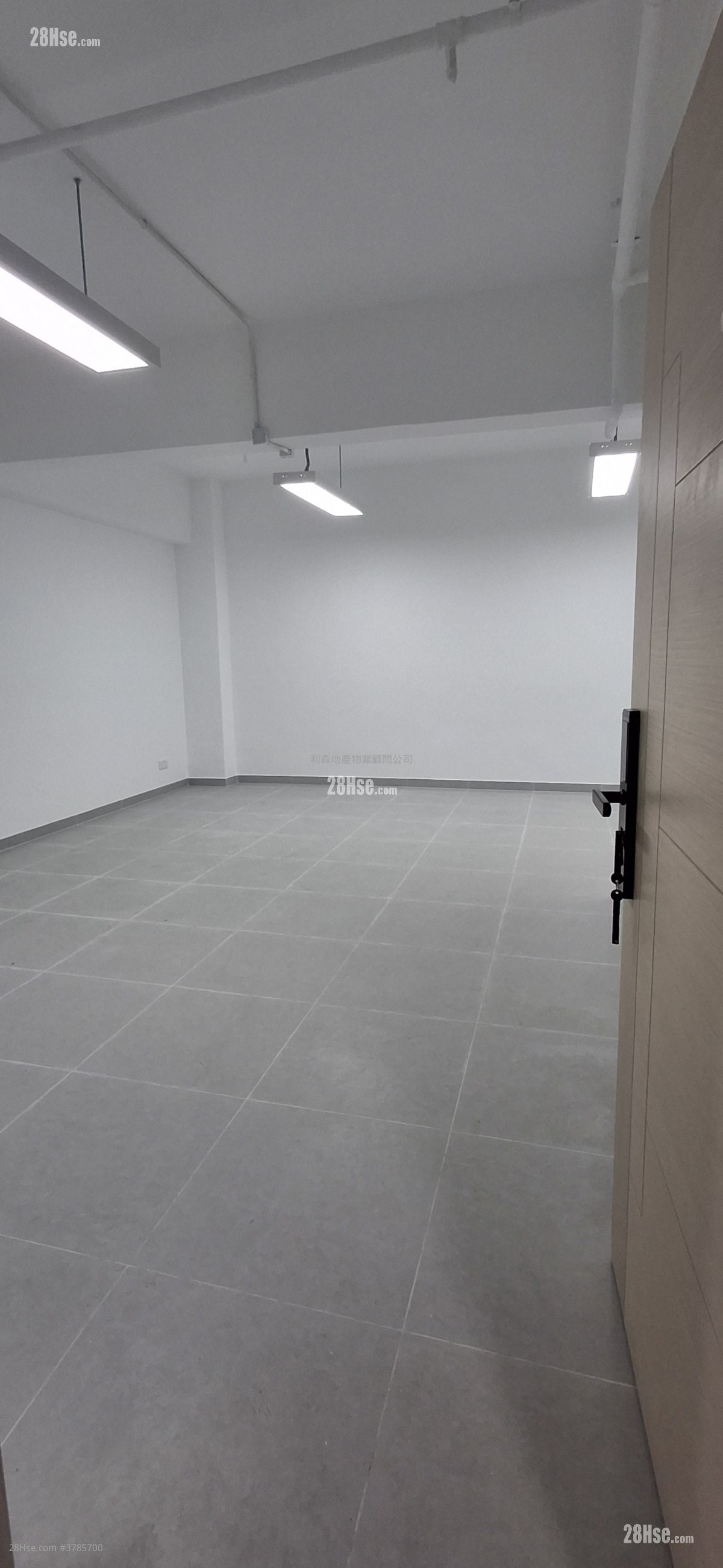 Wong King Industrial Building Rental