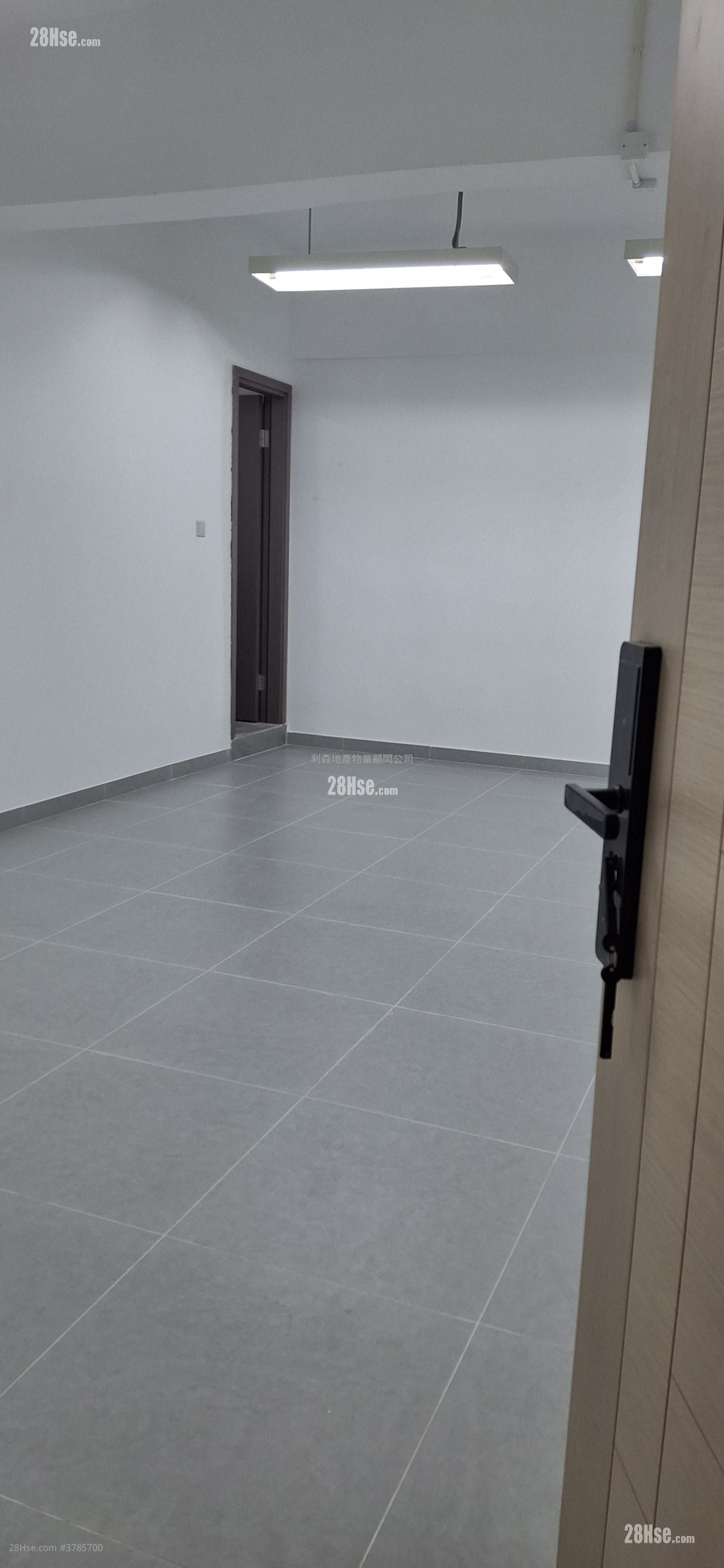 Wong King Industrial Building Rental