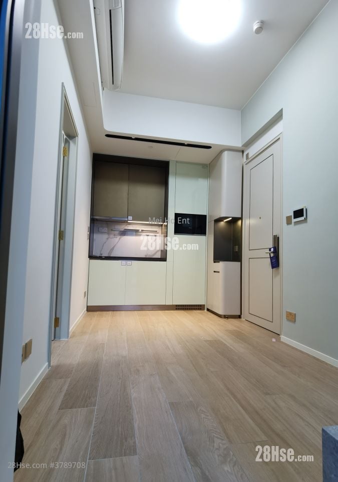 Spring Garden 租盘 1 房 , 1 浴室 292 平方尺