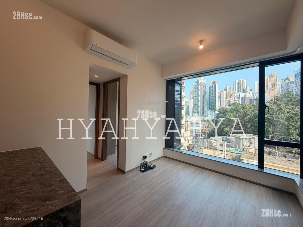 The Hilltop Rental 2 Bedrooms , 1 Bathroom 475 ft²