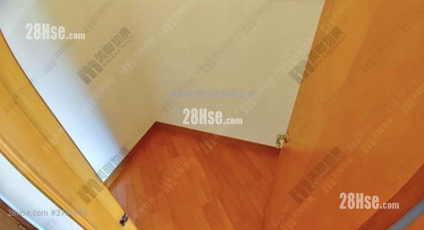 御凯 售盘 3 房 728 平方尺