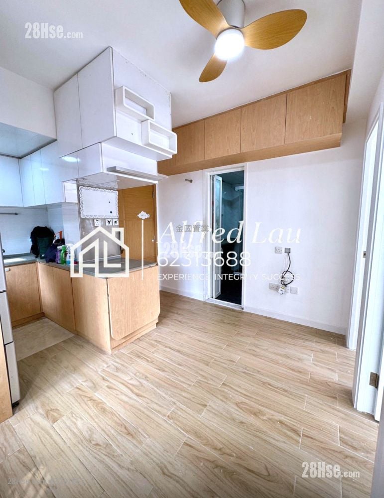 鸿威大厦 售盘 2 房 , 1 浴室 306 平方尺