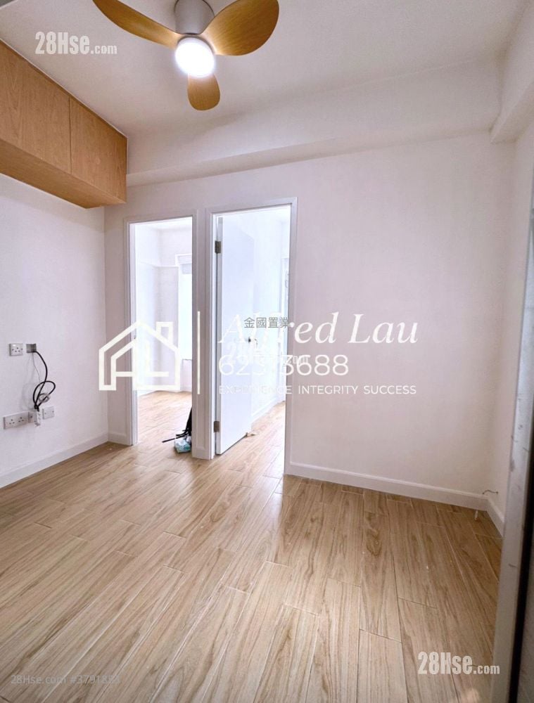 鸿威大厦 售盘 2 房 , 1 浴室 306 平方尺