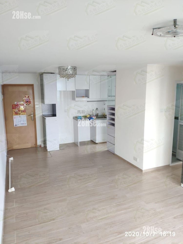 Fung Shing Court Rental 2 Bedrooms , 1 Bathroom 490 ft²