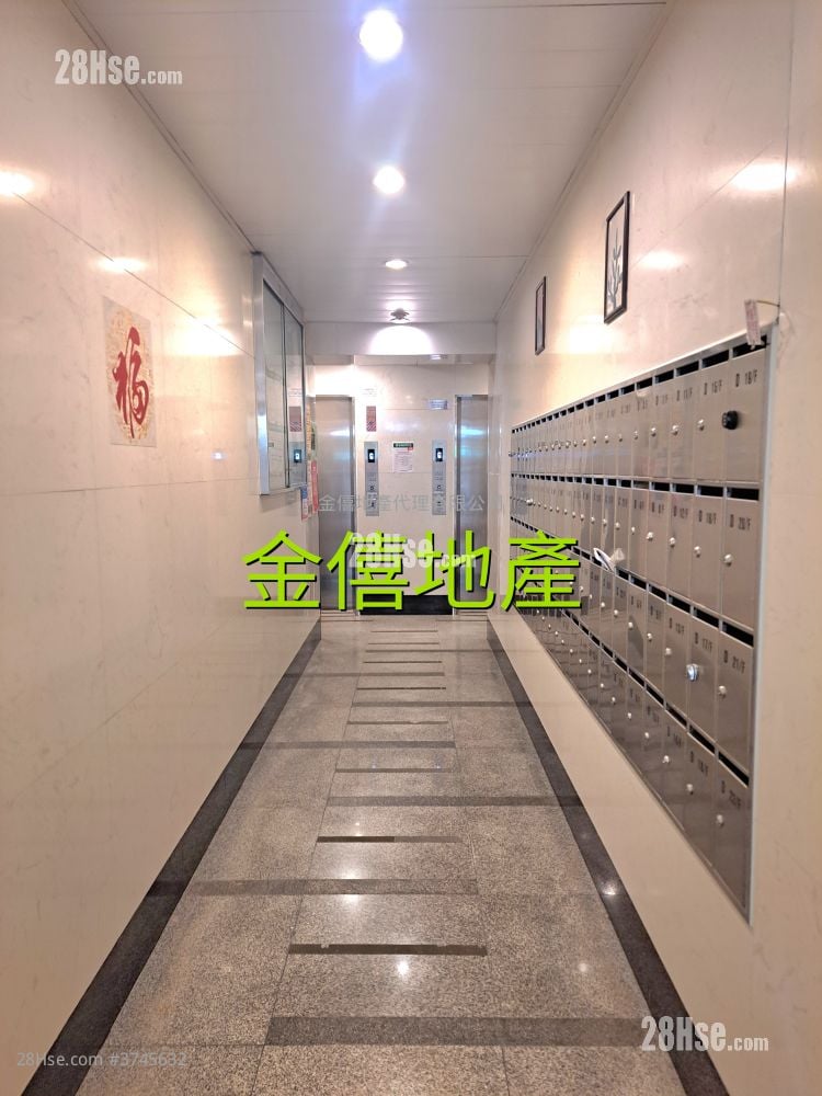 鸿威大厦 售盘 2 房 , 1 浴室 306 平方尺