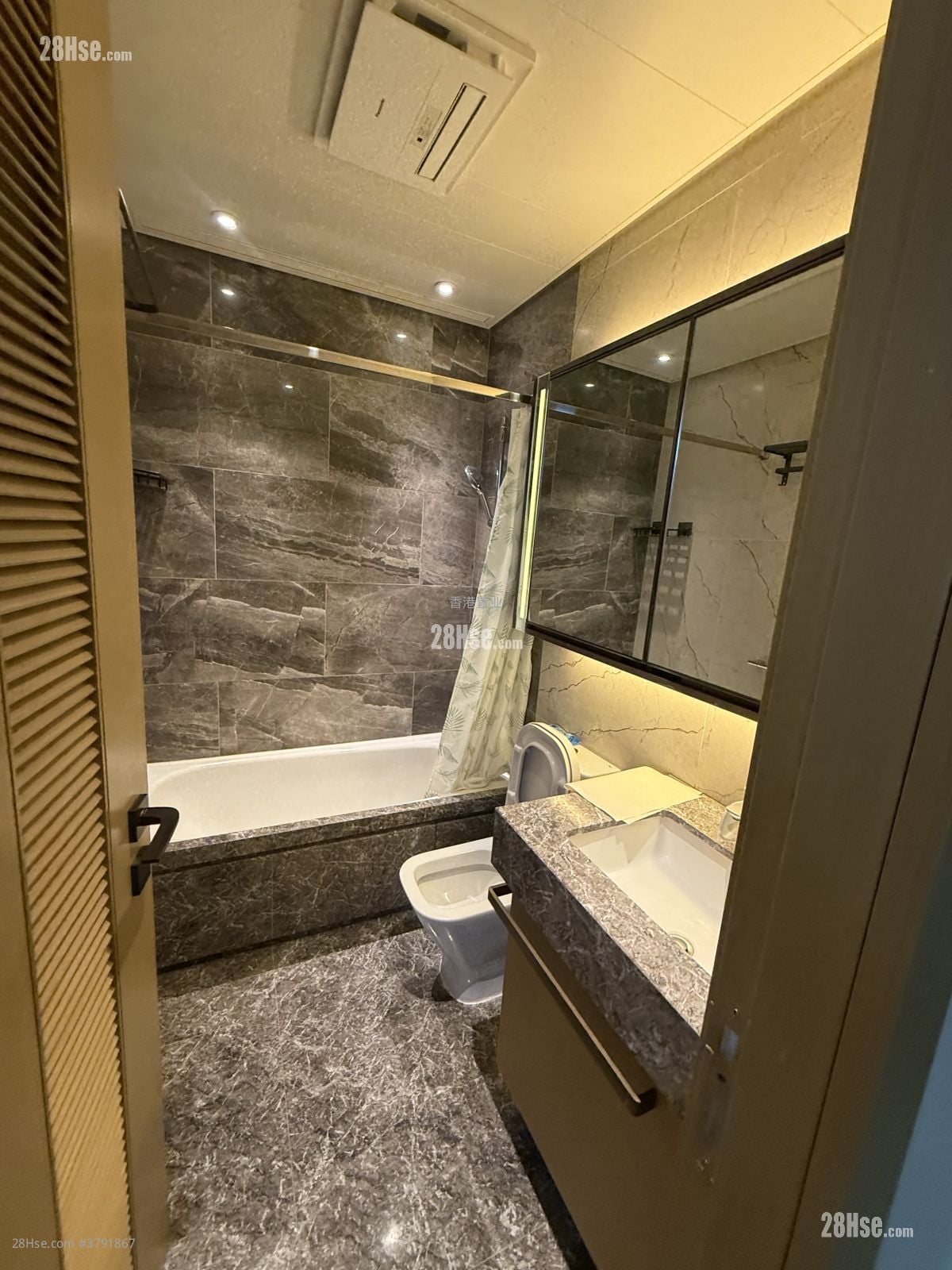 MALIBU 租盘 3 房 , 1 浴室 663 平方尺