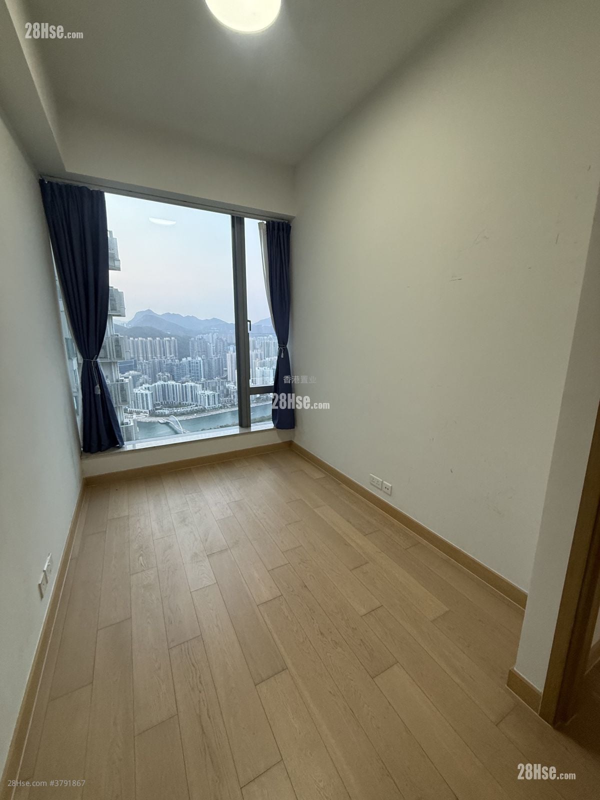 MALIBU 租盘 3 房 , 1 浴室 663 平方尺