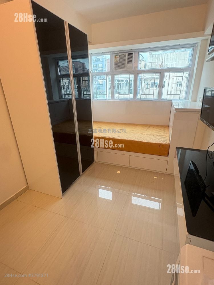 Chinese Mansion Rental 1 Bathroom 180 ft²