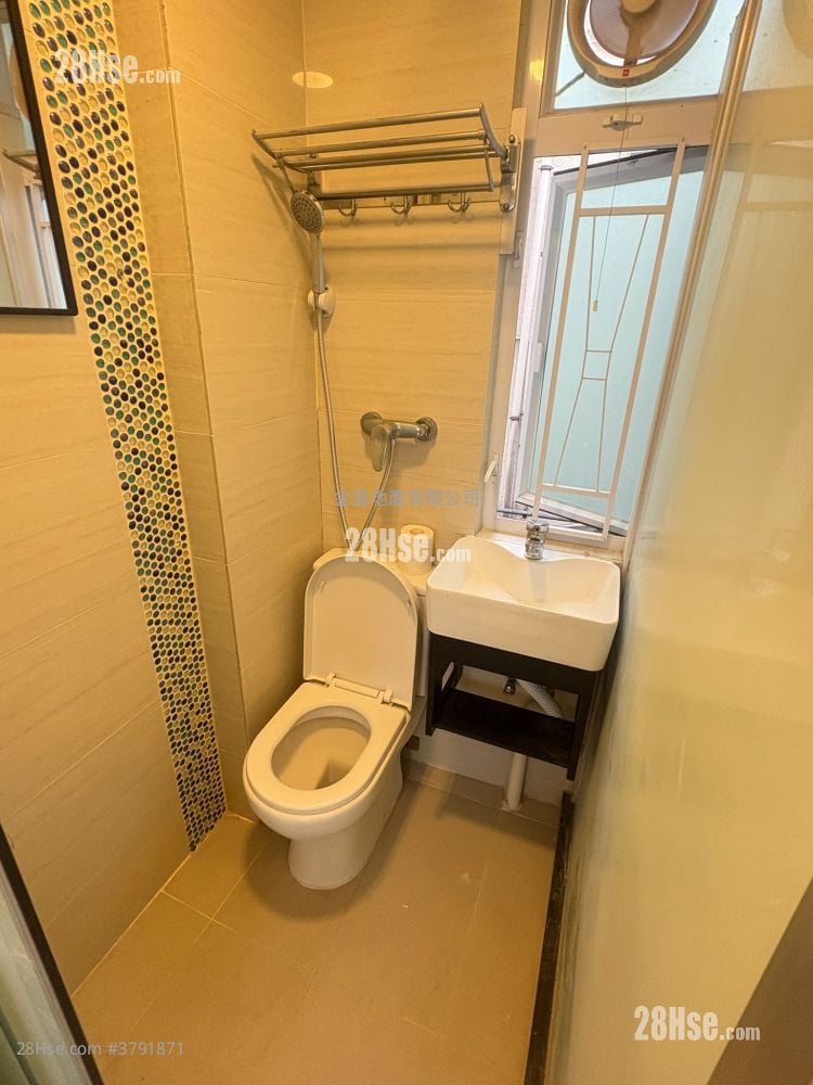Chinese Mansion Rental 1 Bathroom 180 ft²