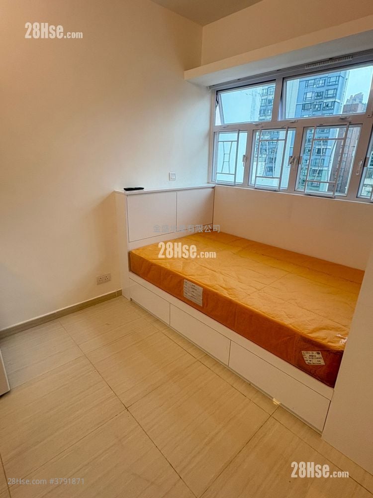 Chinese Mansion Rental 1 Bathroom 180 ft²