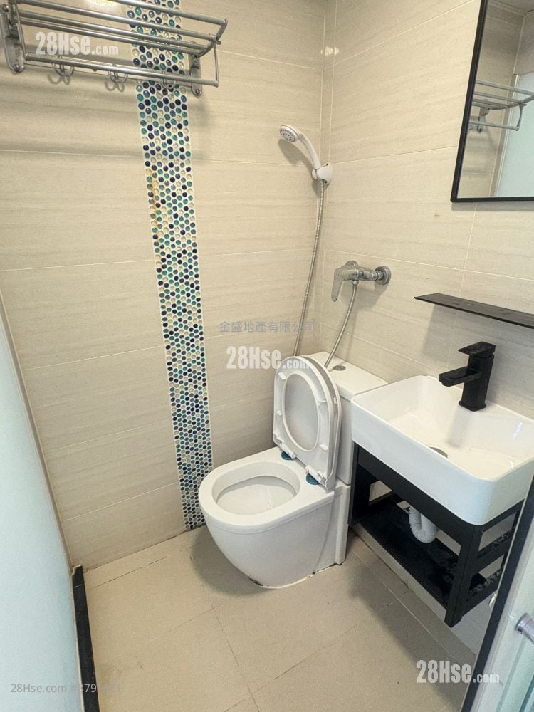 Chinese Mansion Rental 1 Bathroom 180 ft²