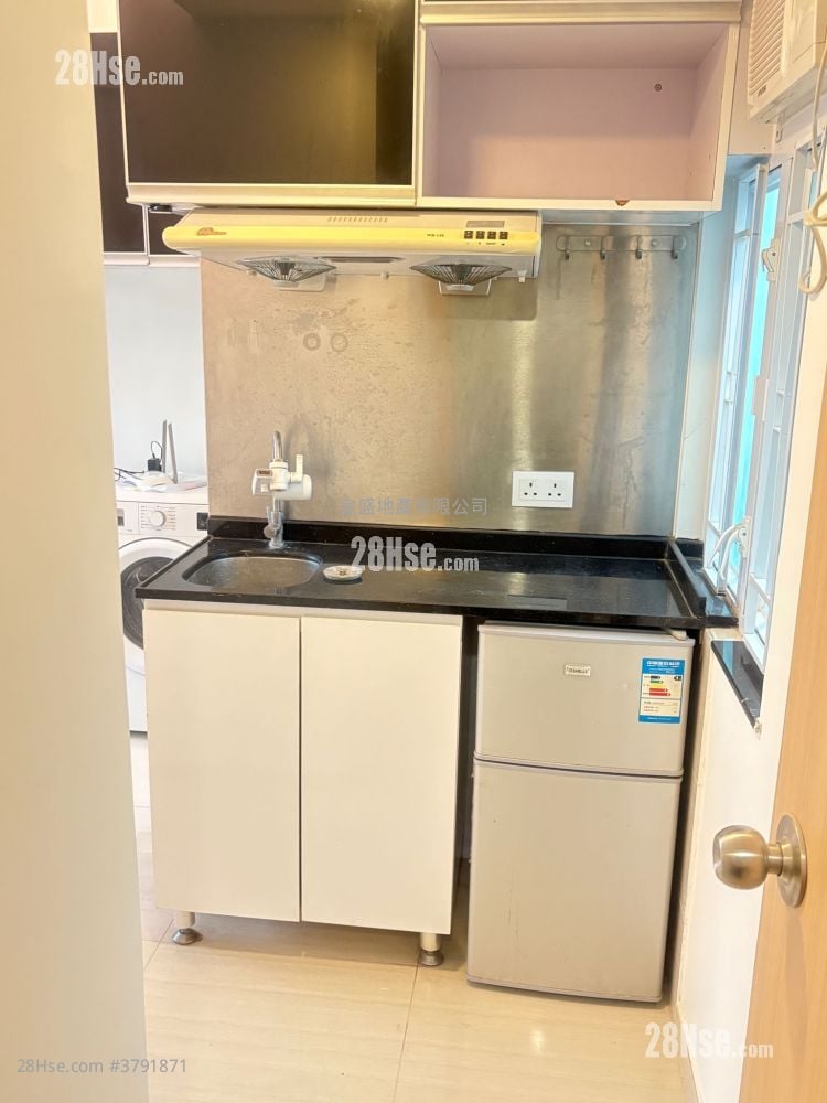 Chinese Mansion Rental 1 Bathroom 180 ft²