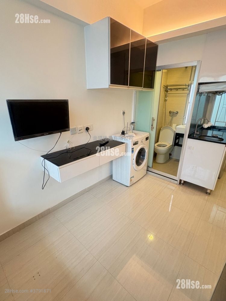 Chinese Mansion Rental 1 Bathroom 180 ft²