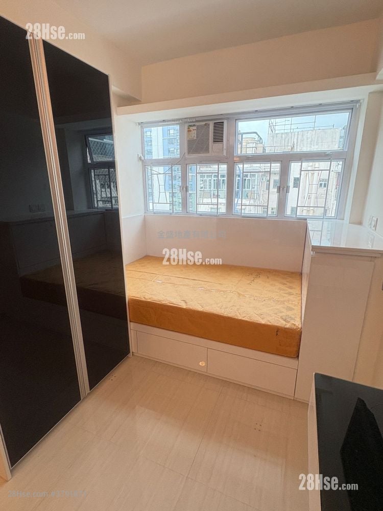 Chinese Mansion Rental 1 Bathroom 180 ft²