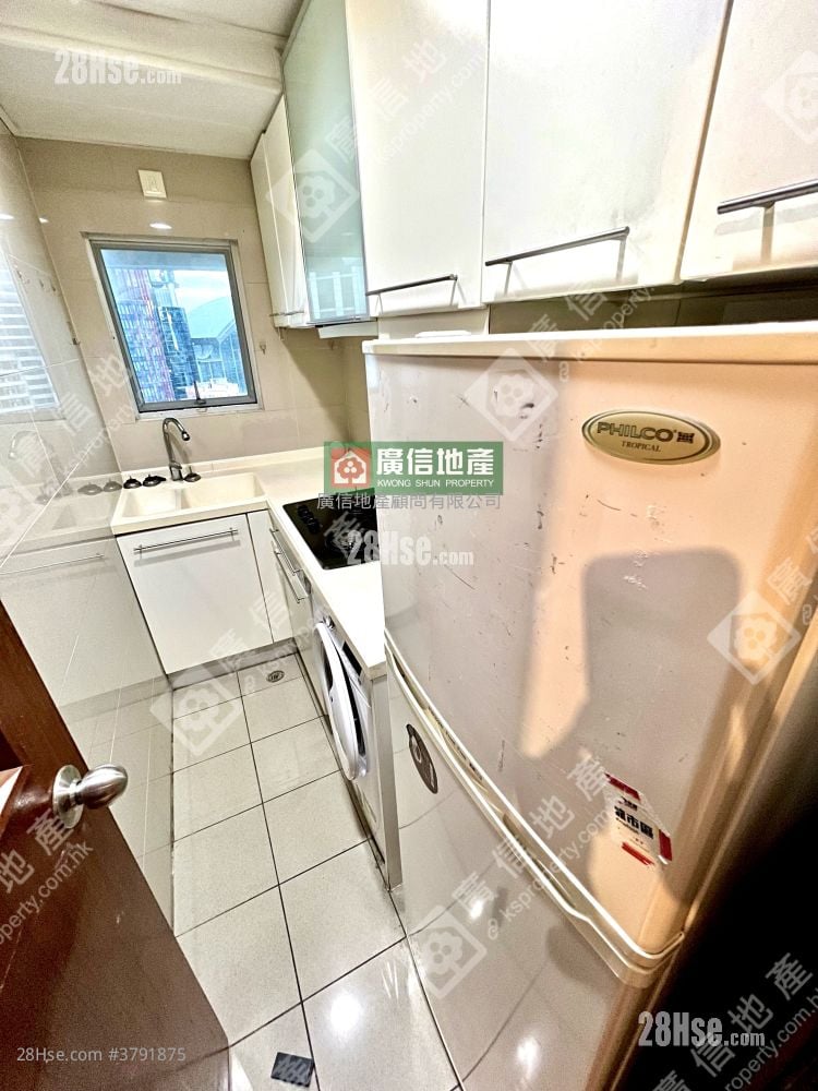 长旺雅苑 租盘 2 房 , 1 浴室 427 平方尺