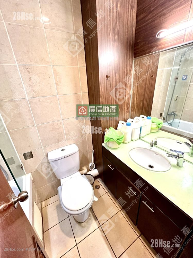 长旺雅苑 租盘 2 房 , 1 浴室 427 平方尺