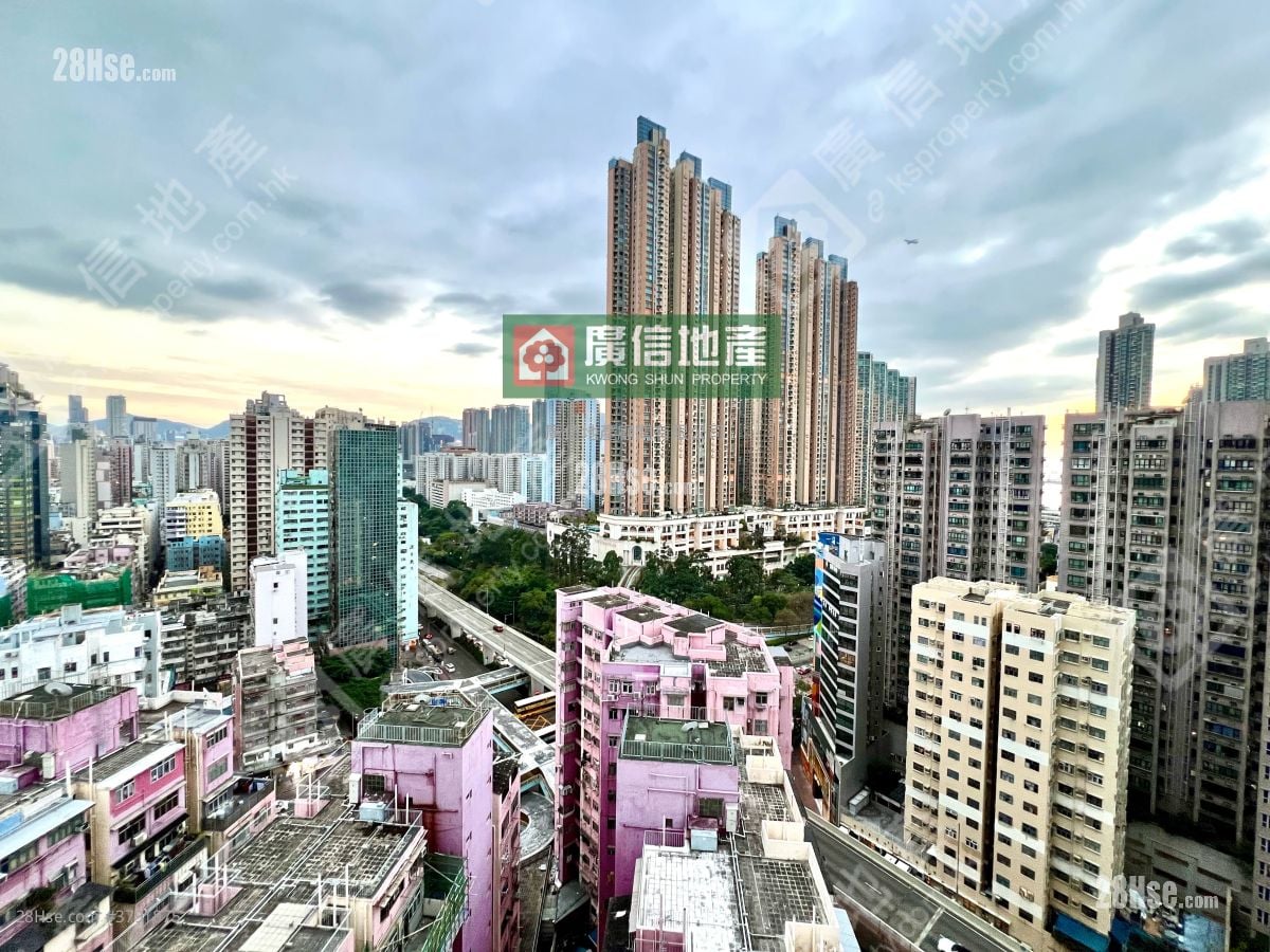 长旺雅苑 租盘 2 房 , 1 浴室 427 平方尺