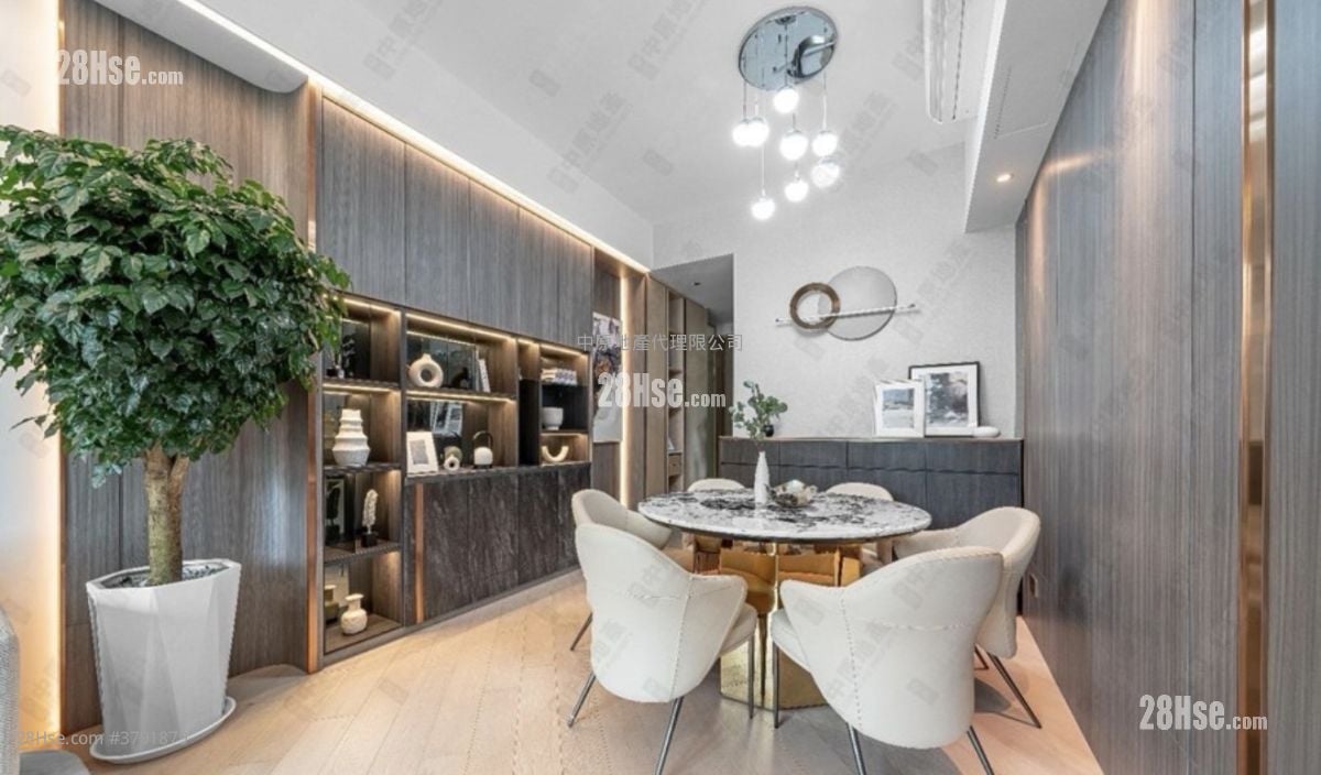 珑珀山 售盘 3 房 1,043 平方尺