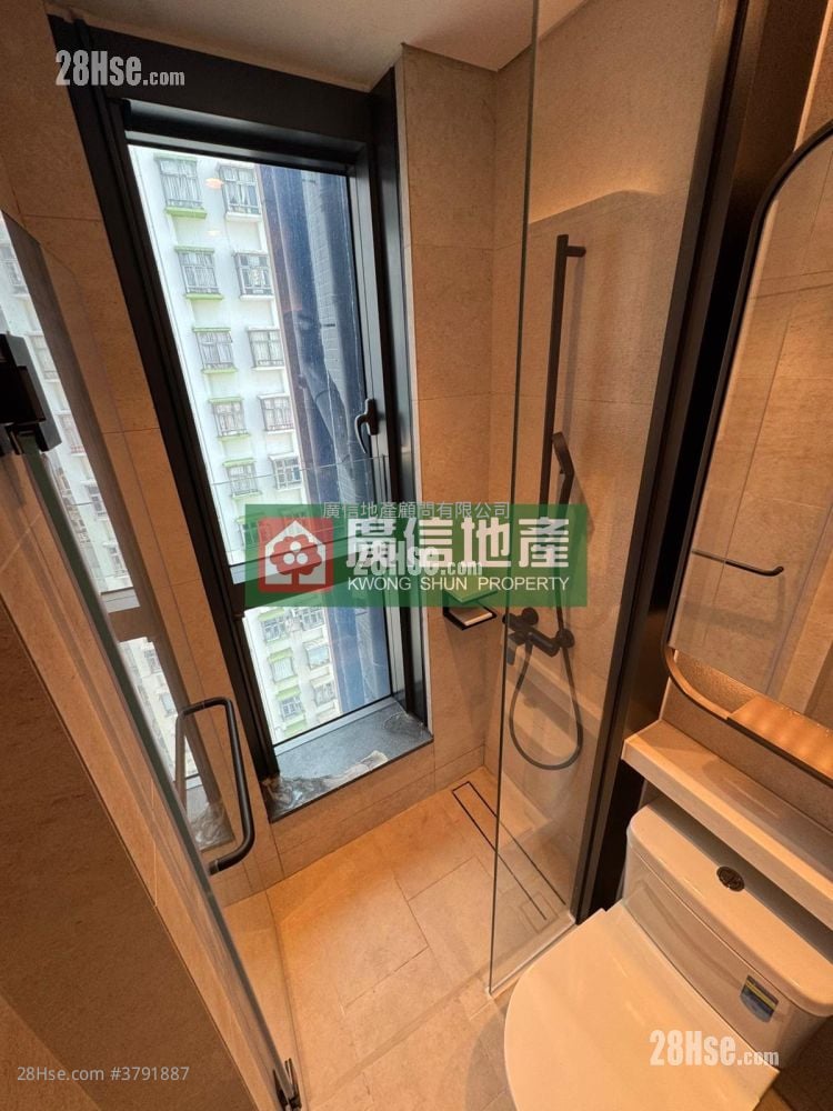 Soyo Rental Studio , 1 Bathroom 152 ft²