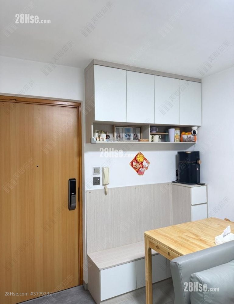 The Sherwood Sell 2 Bedrooms , 1 Bathroom 412 ft²