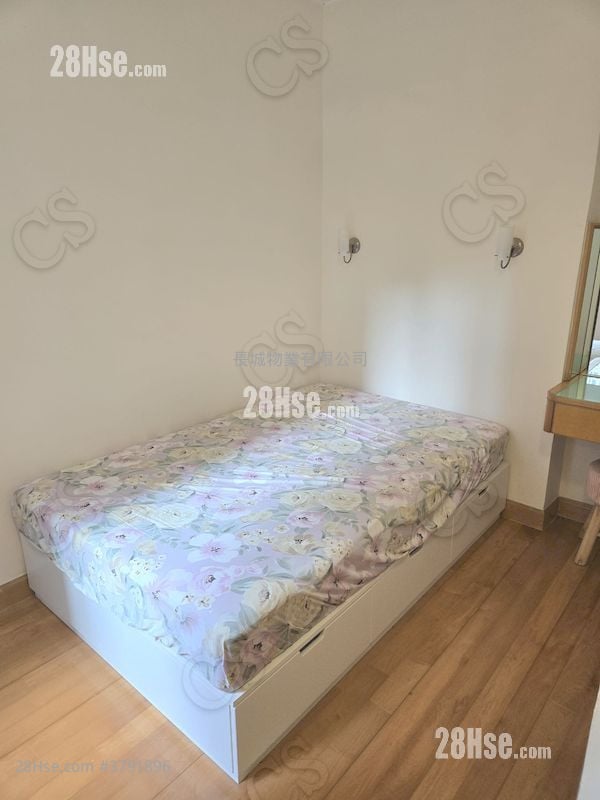 Westlands Court Rental 2 Bedrooms , 1 Bathroom 388 ft²