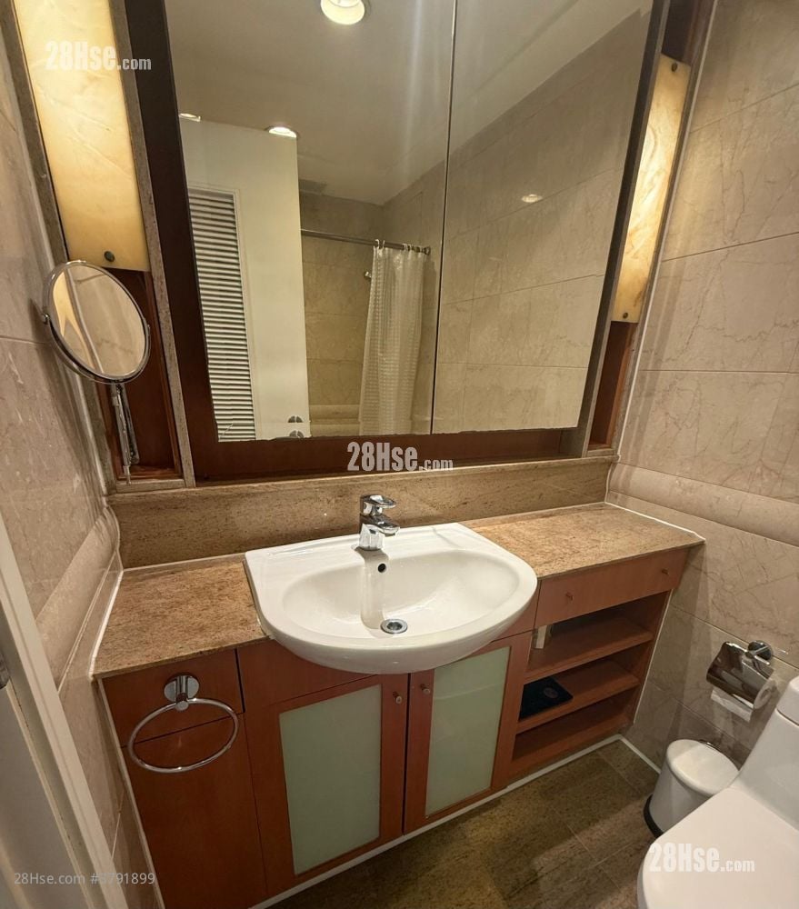 半岛豪庭 租盘 1 房 , 1 浴室 442 平方尺