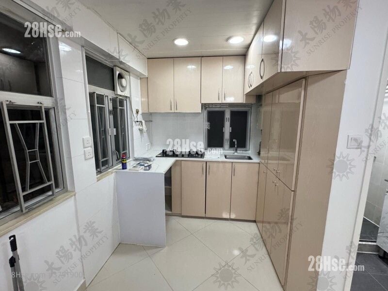 黄埔新村 售盘 2 房 374 平方尺