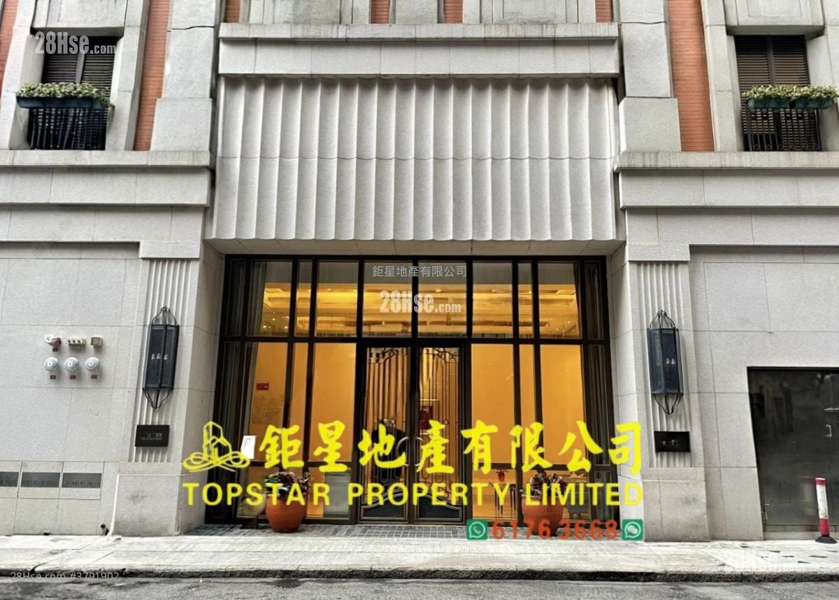 The Warren Sell 2 Bedrooms , 2 Bathrooms 610 ft²