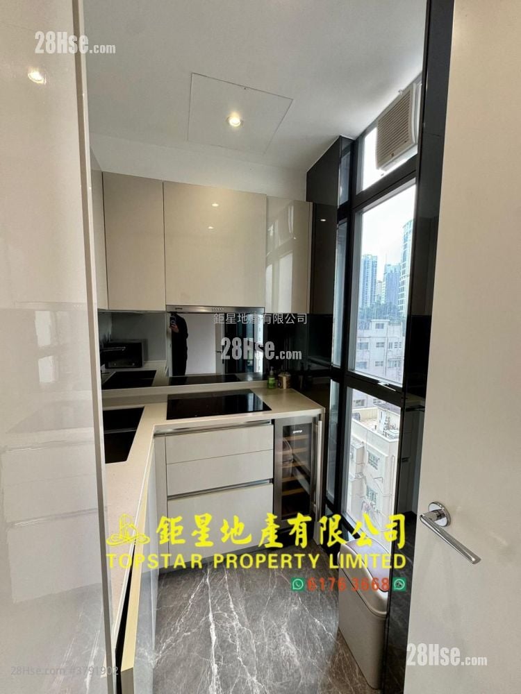 The Warren Sell 2 Bedrooms , 2 Bathrooms 610 ft²