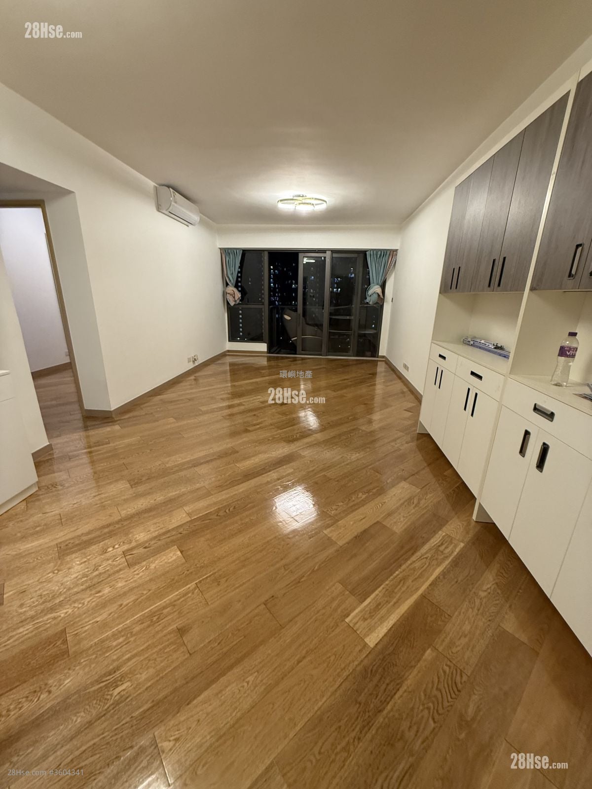 The Visionary Rental 4 Bedrooms , 4 Bathrooms 1,377 ft²