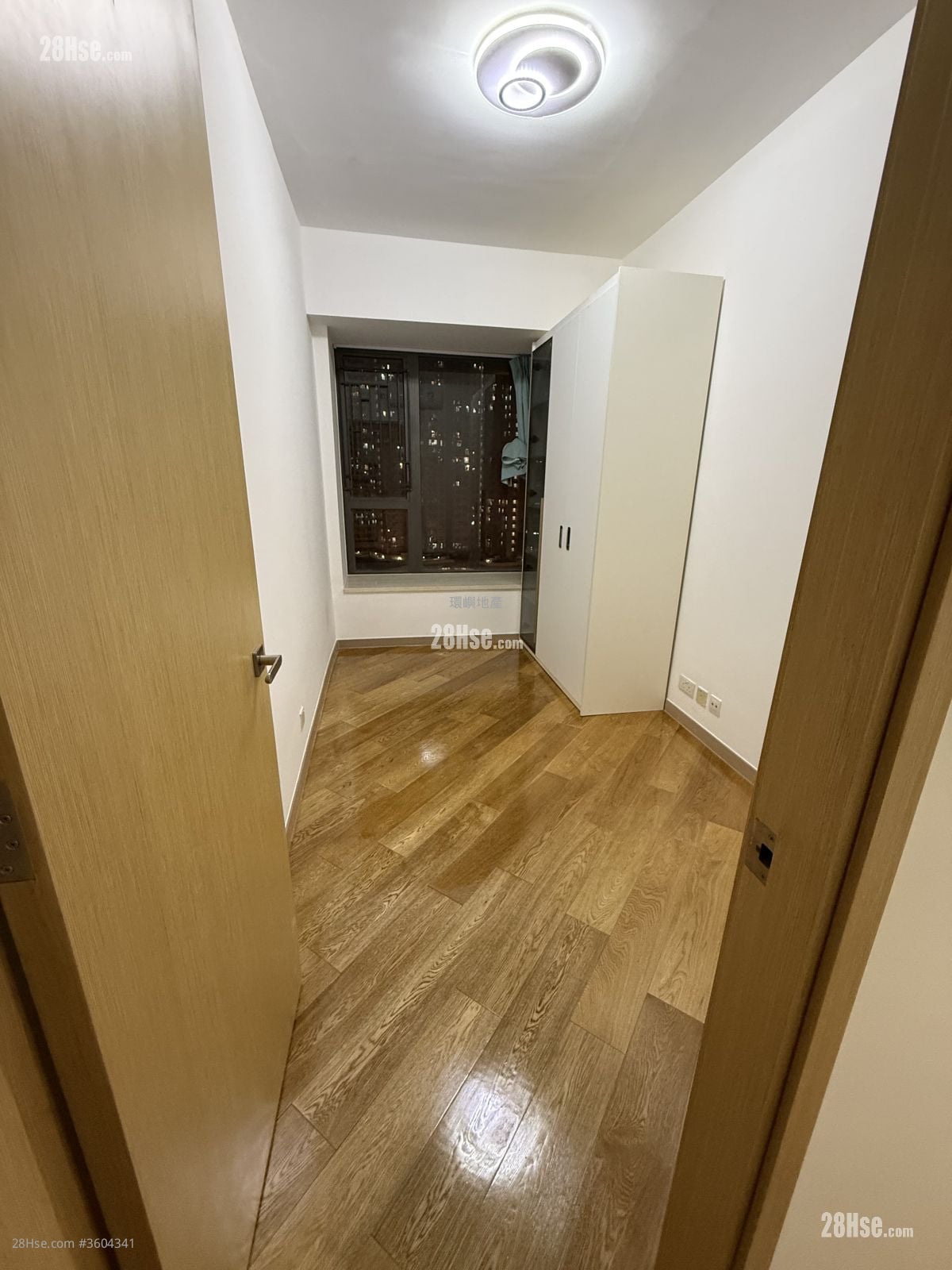 The Visionary Rental 4 Bedrooms , 4 Bathrooms 1,377 ft²