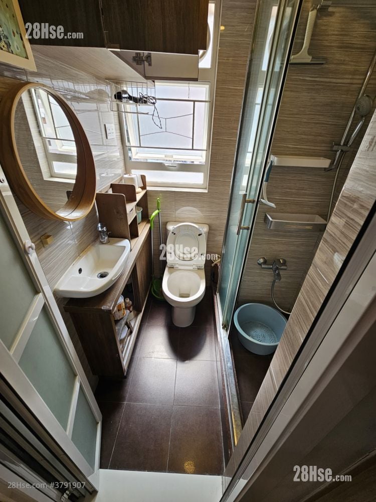 伟贤楼 售盘 2 房 , 1 浴室 354 平方尺