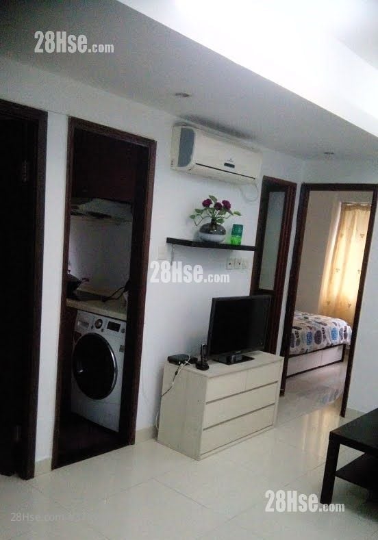 Tonnochy Towers Rental 3 Bedrooms , 1 Bathroom 429 ft²