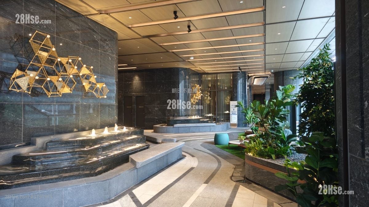 Cullinan Sky Rental 437 ft²