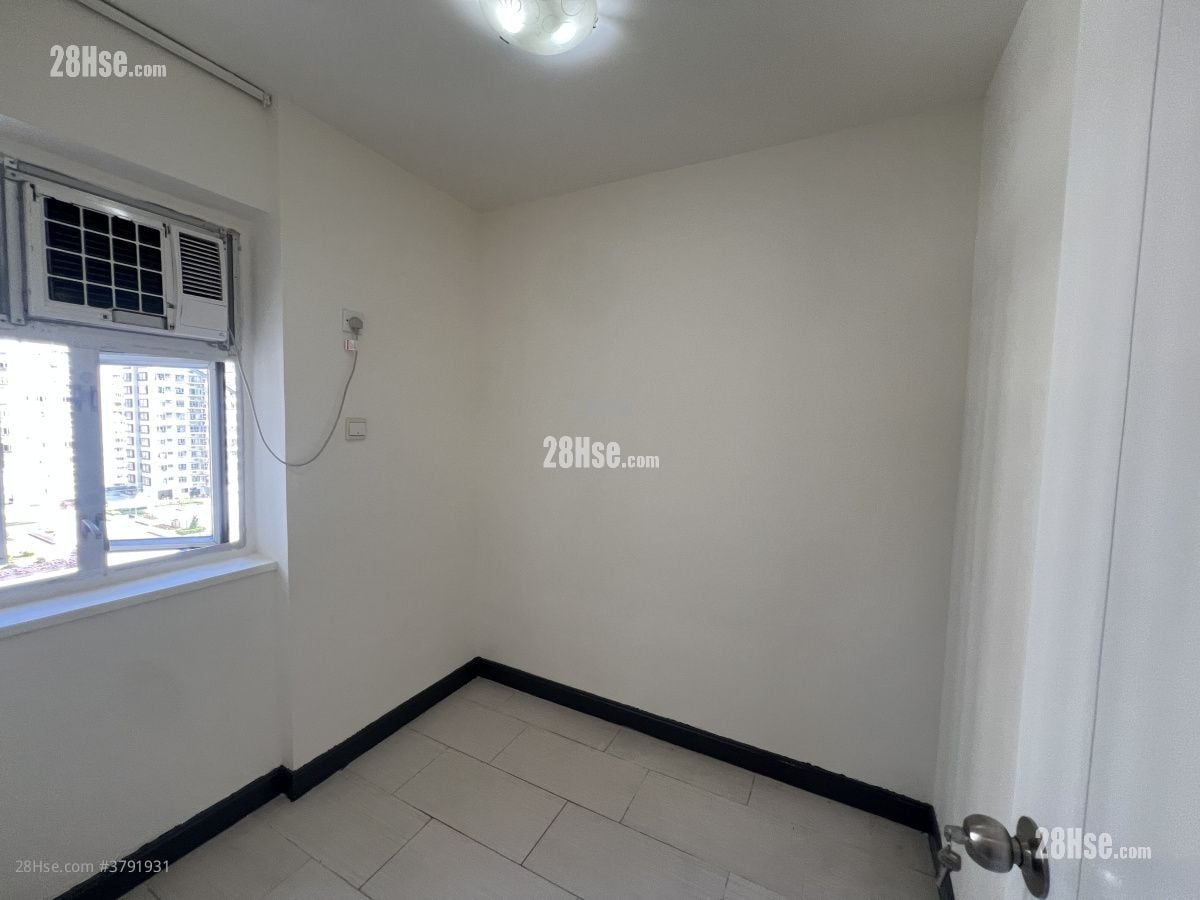 Shatin Centre Rental 2 Bedrooms , 1 Bathroom 301 ft²
