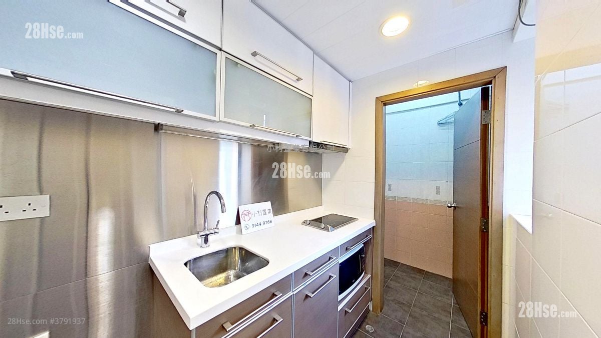kitchen: Treasure View Soho Rental 2 Bedrooms , 1 Bathroom 420 ft²