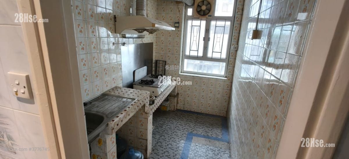 东大楼 售盘 626 平方尺