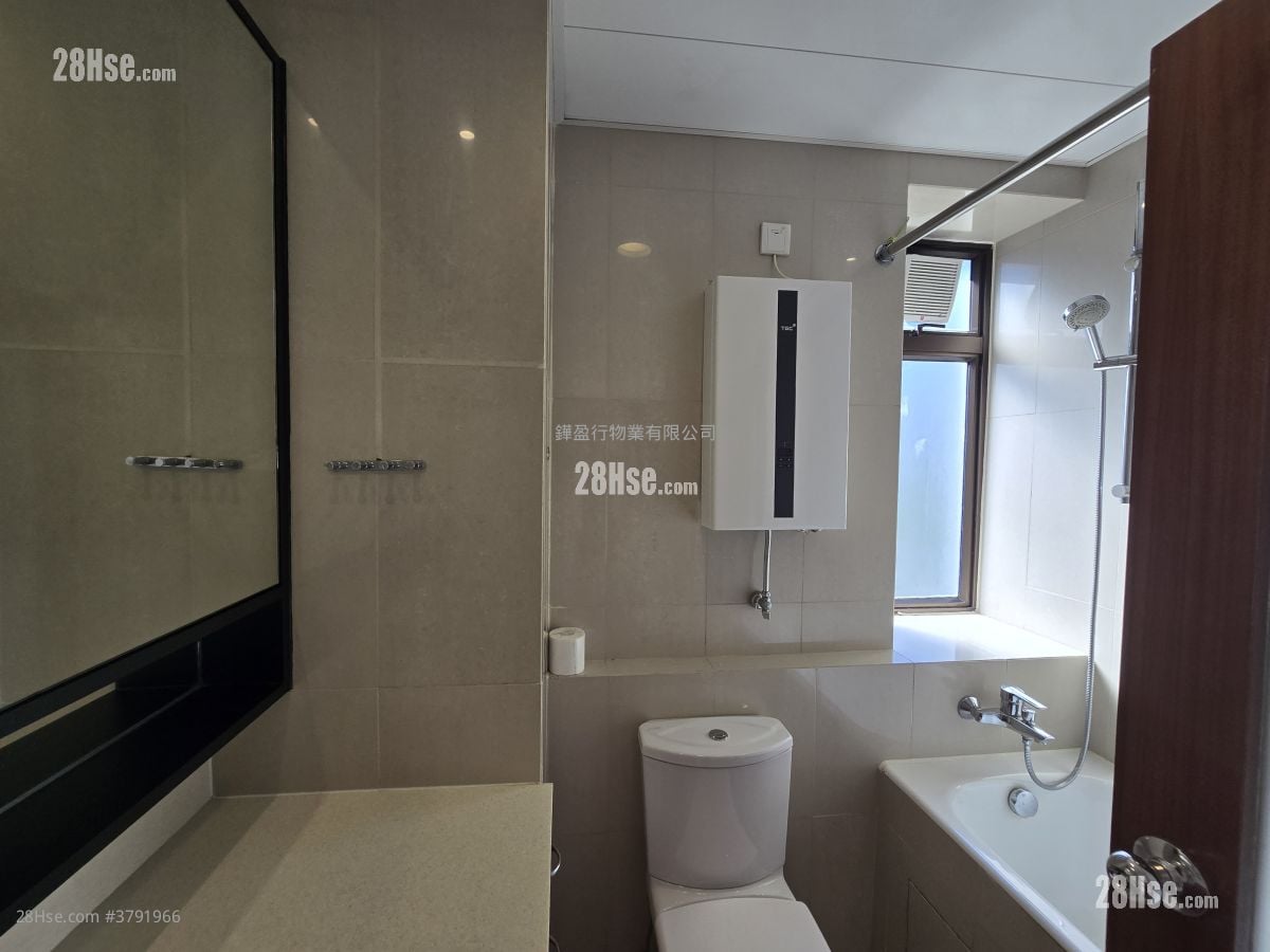 竹林苑 租盘 3 房 , 2 浴室 1,442 平方尺